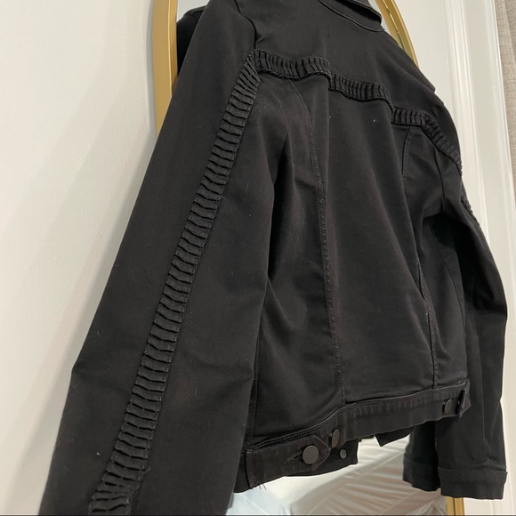 J BRAND Black Denim Jacket w/ Stitched Detail - Picture 3 of 3